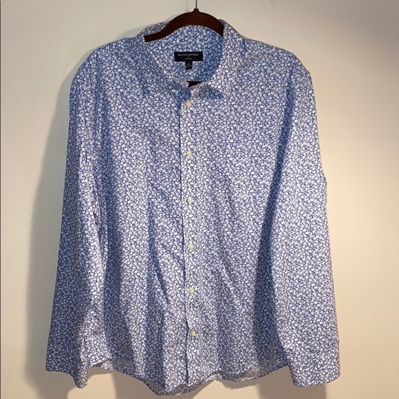 BANANA REPUBLIC Dress Shirt - Picture 2 of 5